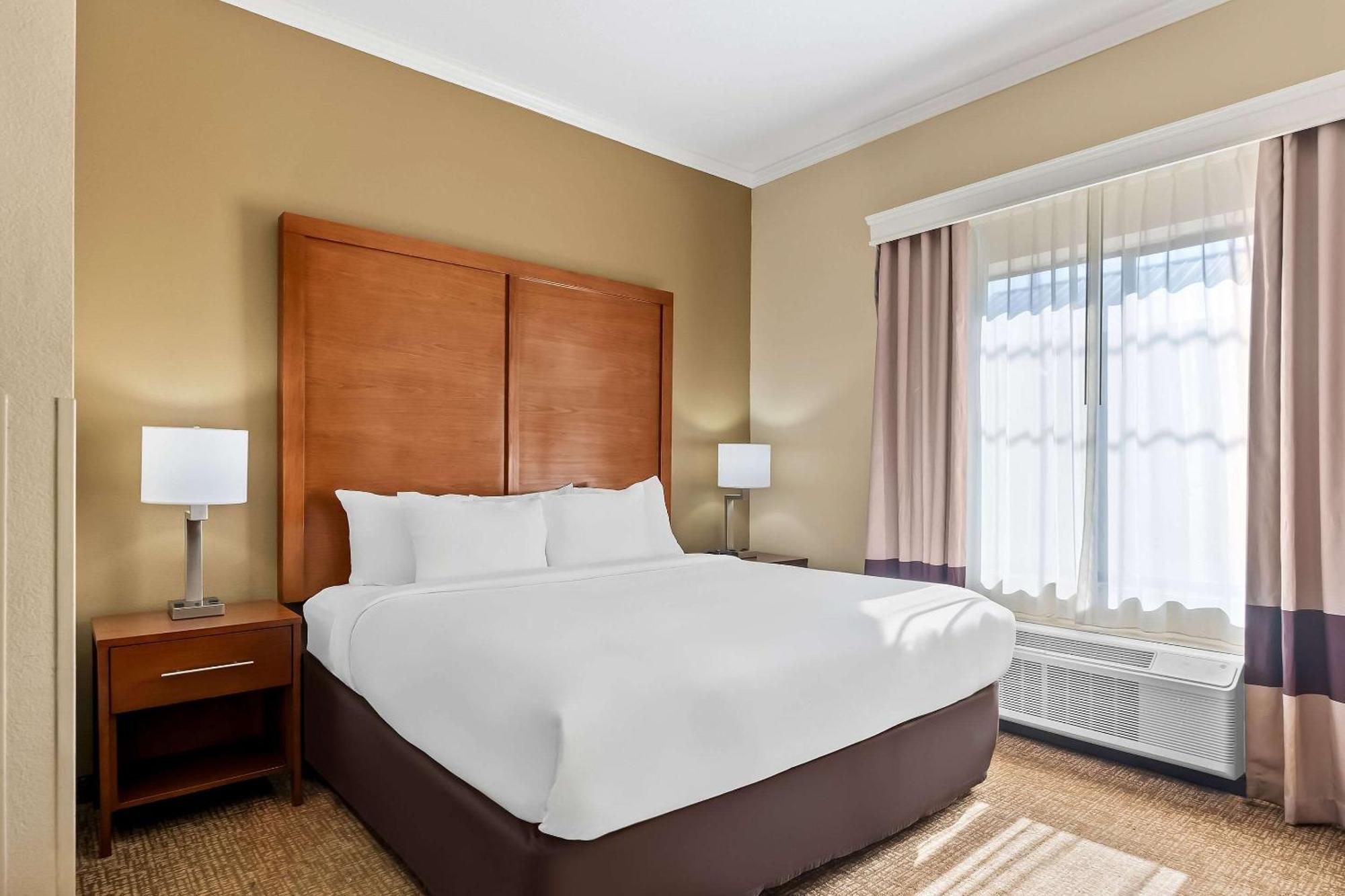 Comfort Suites Panama City Near Tyndall Afb Экстерьер фото