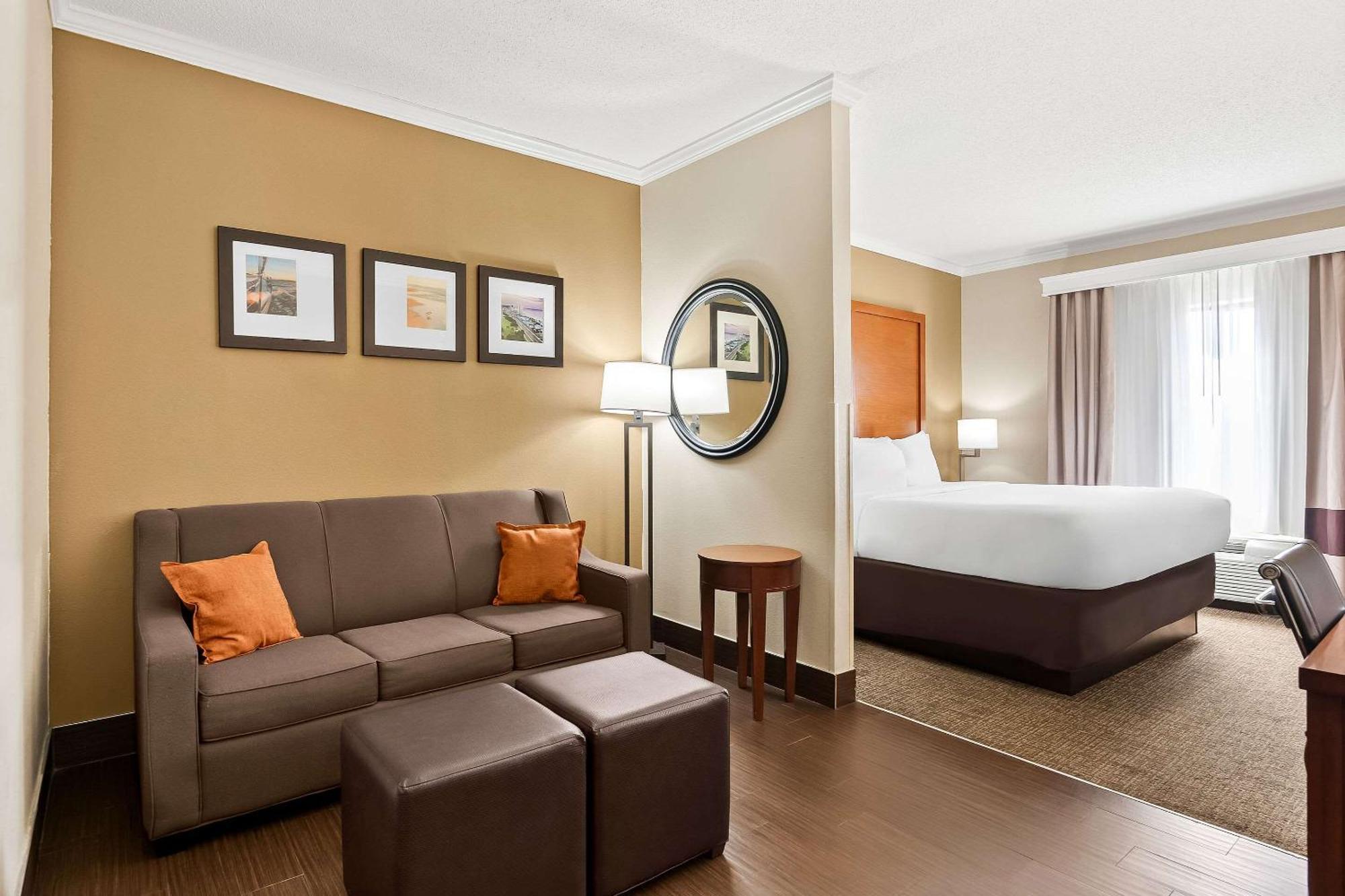 Comfort Suites Panama City Near Tyndall Afb Экстерьер фото