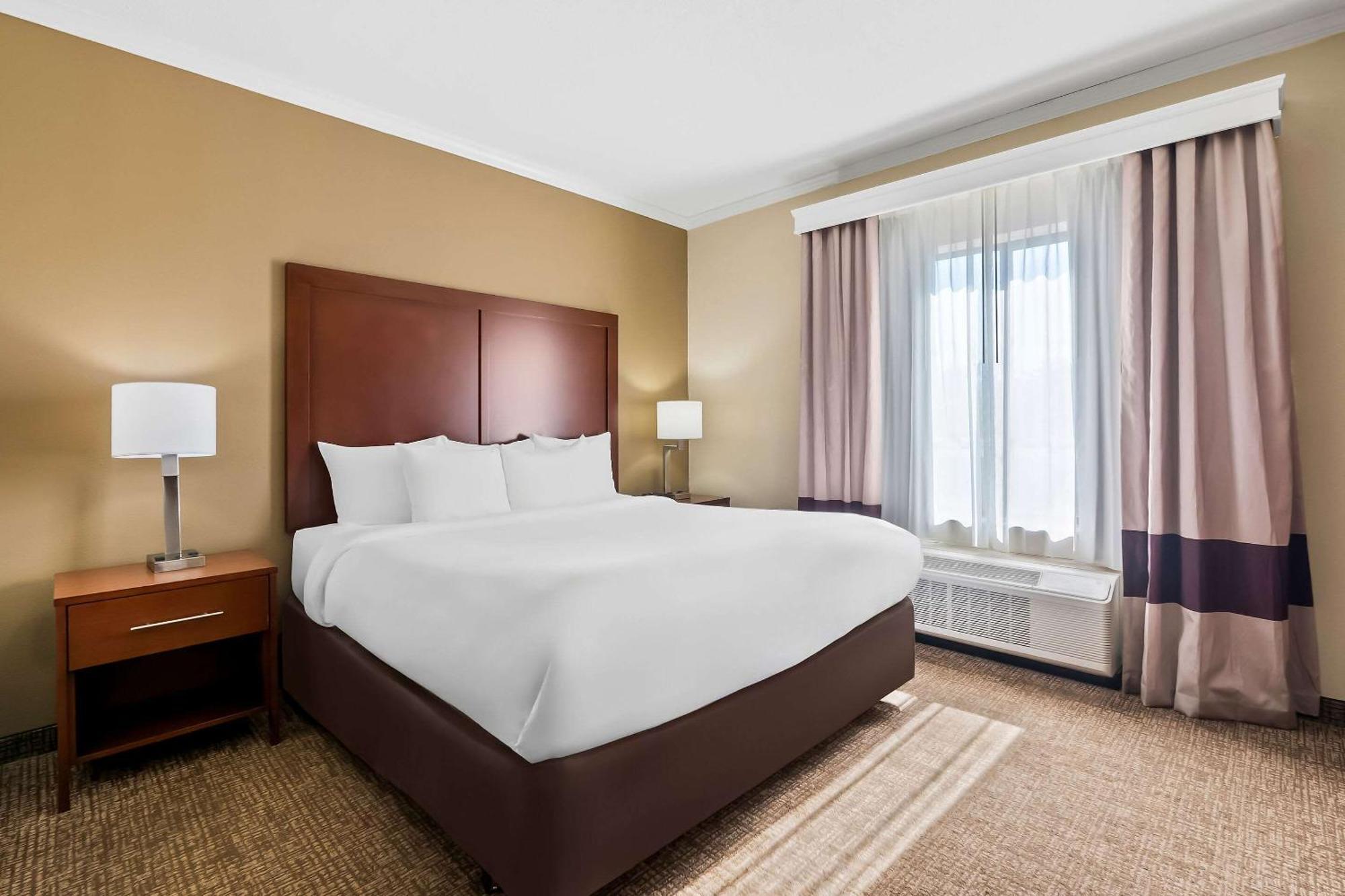 Comfort Suites Panama City Near Tyndall Afb Экстерьер фото