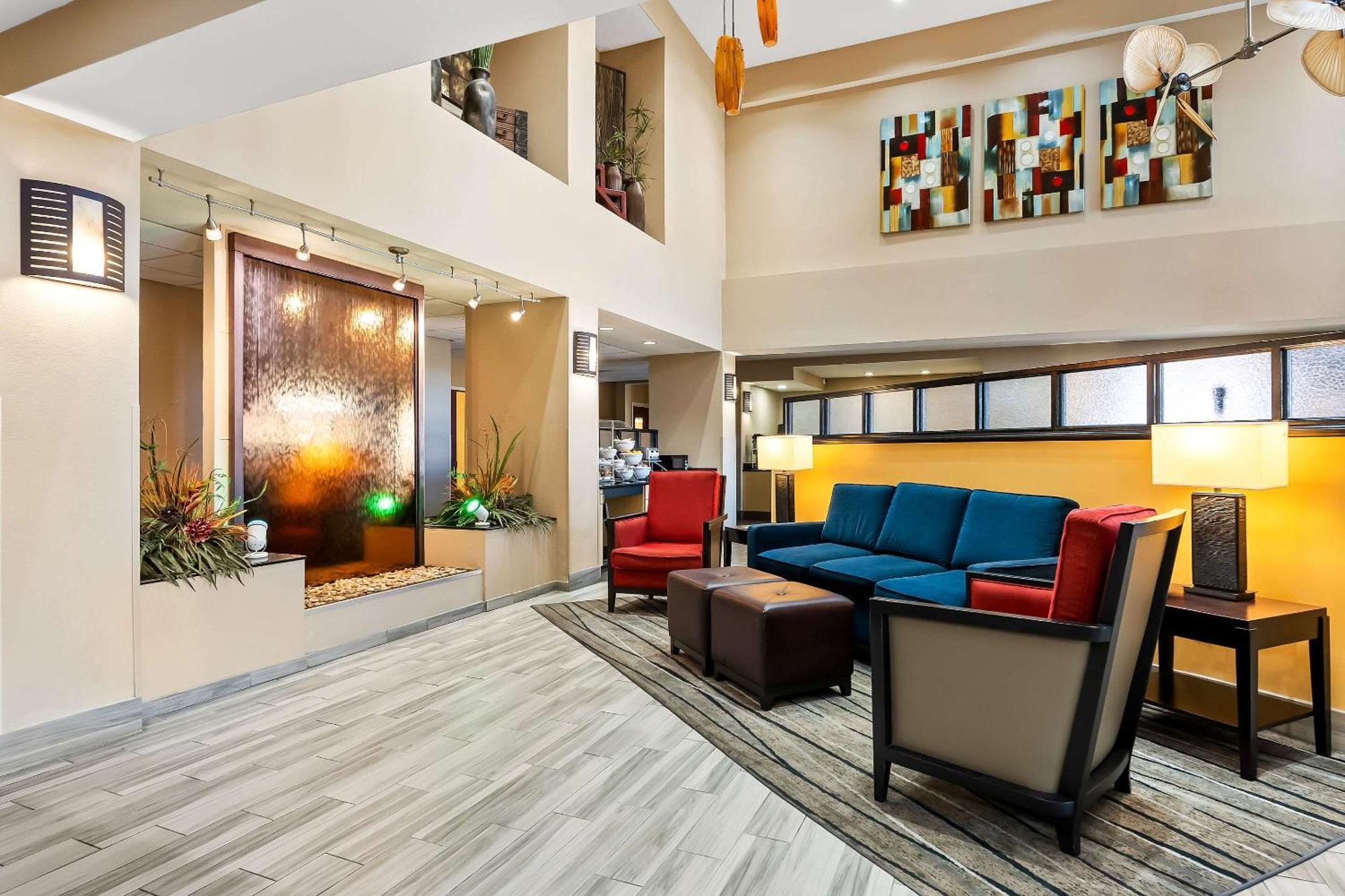 Comfort Suites Panama City Near Tyndall Afb Экстерьер фото